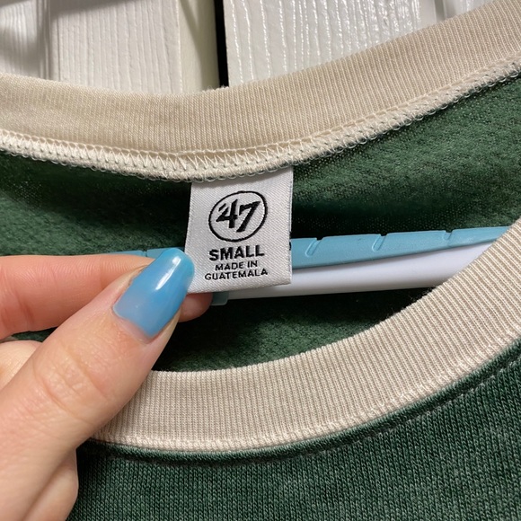 NWT Michigan State Women’s Crewneck - Picture 3 of 4